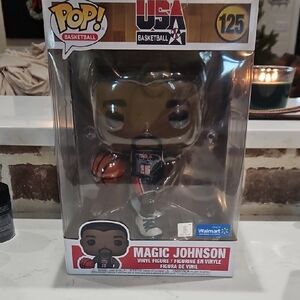 Pop! Basketball Vinyl Figure - USA Edition